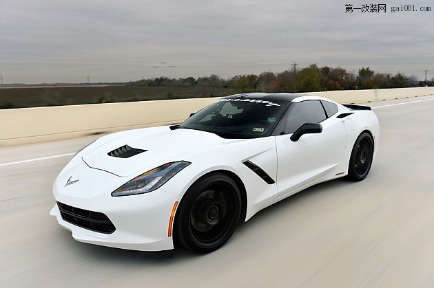 Hennessey改裝700馬力克爾維特