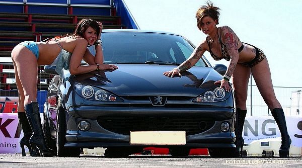 10年前的標(biāo)致206改裝車欣賞