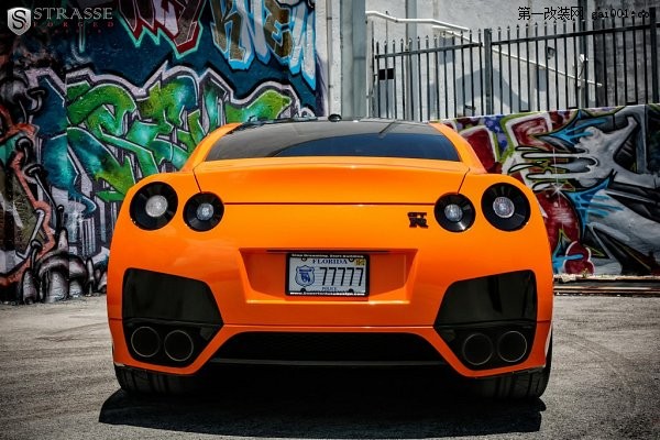 Strasse改造日产GTR亮橙街车超酷美图