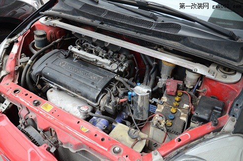 《威姿》搭载丰田4AFE发动机 8500转断油！