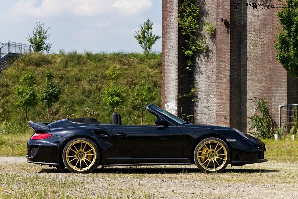 9ff改裝Porsche 911 GT2取名為9ff GTurbo 1200
