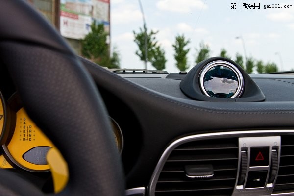 9ff改裝Porsche 911 GT2取名為9ff GTurbo 1200