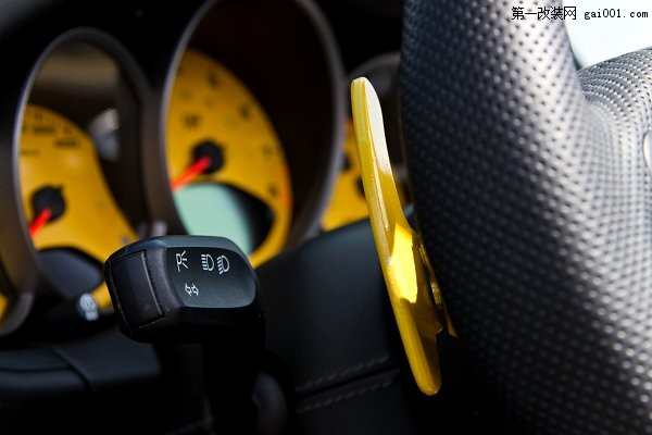 9ff改裝Porsche 911 GT2取名為9ff GTurbo 1200