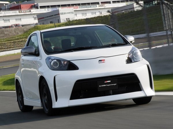 MINI小車酷時(shí)代—GRMN Toyota iQ
