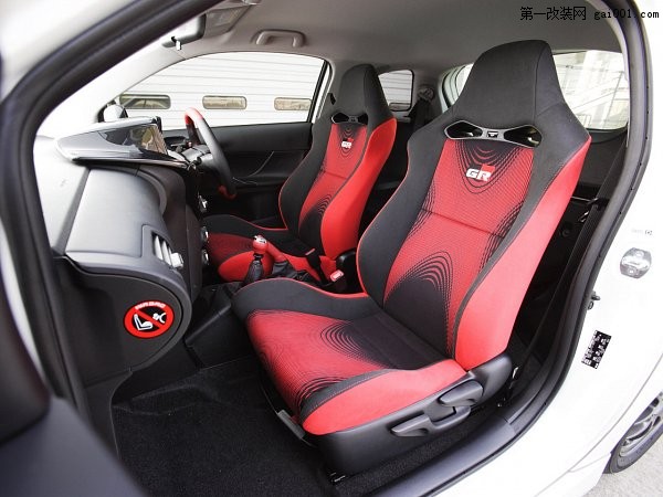MINI小車酷時(shí)代—GRMN Toyota iQ