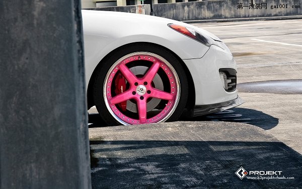 粉色轮毂尽显妩媚 Projekt改装现代K3