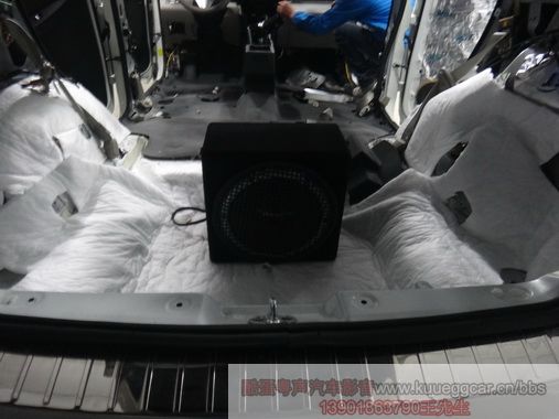 上海酷蛋粤声汽车音响改装--力帆X60 喇叭升级 瑞典DLS K6