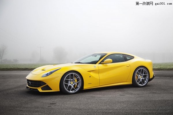 Novitec Rosso公司推出F12 Berlinetta性能改裝版