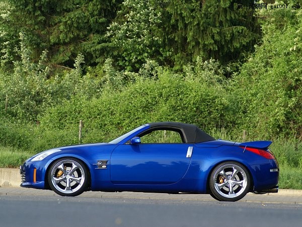 藍(lán)色剪刀門 Senner改裝尼桑350Z Cabriolet