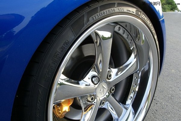 藍(lán)色剪刀門 Senner改裝尼桑350Z Cabriolet