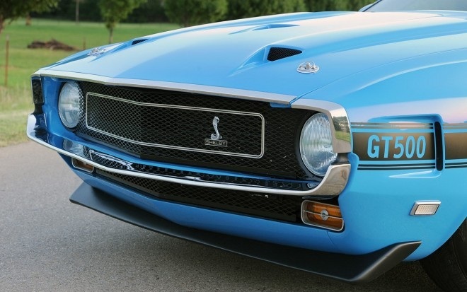 Retrobuilt改装推出宝蓝色古典式野马Shelby GT500