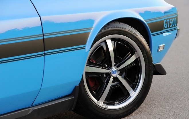 Retrobuilt改裝推出寶藍(lán)色古典式野馬Shelby GT500