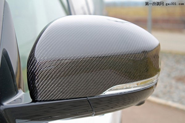 LUMMA Design改裝路虎攬勝 真正的公路猛獸