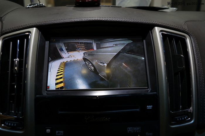 凯迪拉克SLS装360度全景可视4路行车记录仪-重庆渝大昌音响