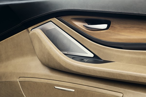 Pininfarina公司2013年推出宝马Gran Lusso Coupe概念车