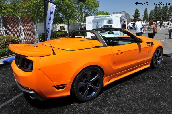 2013-ford-mustang-351-by-saleen-2-600x398.jpg