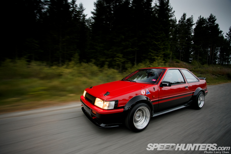 Larry_Chen_red_ae86_levin-1.jpg