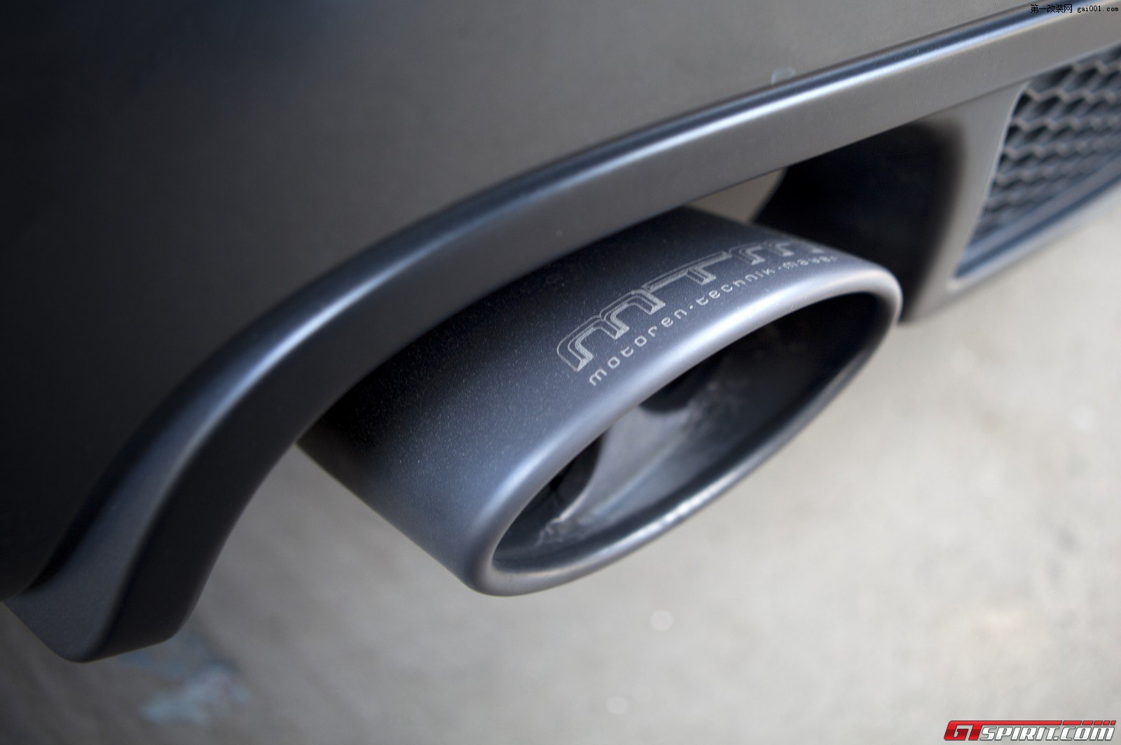 MTM发布奥迪RS4敞篷跑车升级版排气
