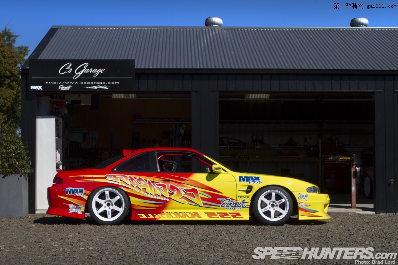 CS_GARAGE_S14_3142_800.jpg