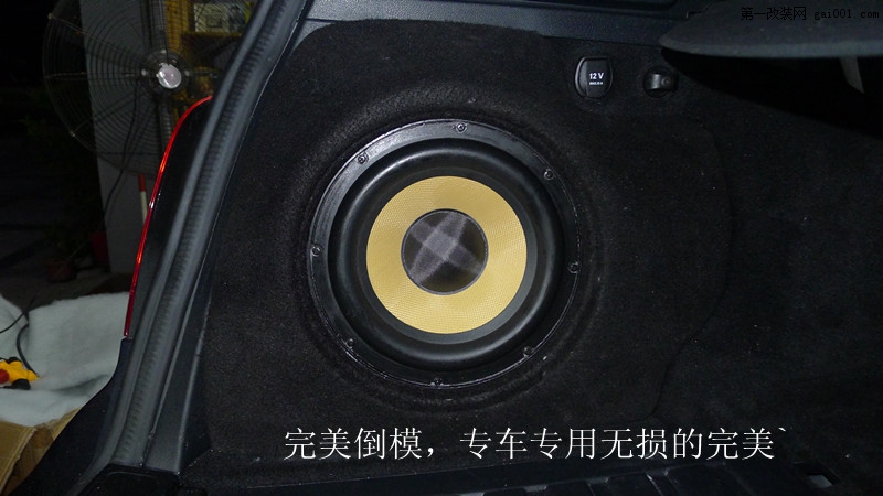 奔驰GLK300音响改装DTS 5.1声道影音糸统