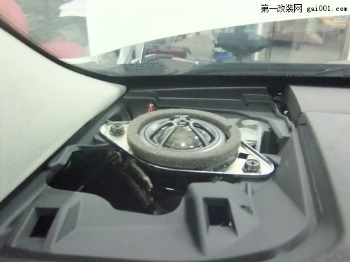 上海新锐志升级牧童ME6 R65CX V100.4汽车音响