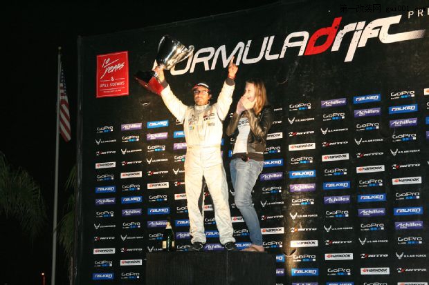 2013-formula-drift-season-finale-podium-irwindale-events-center-07.jpeg.jpg