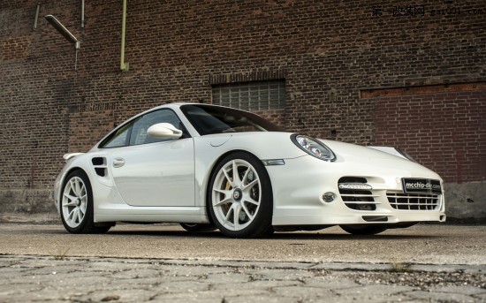 2012-mcchip-dkr-Porsche-997-Turbo-S-Static-2-550x343.jpg