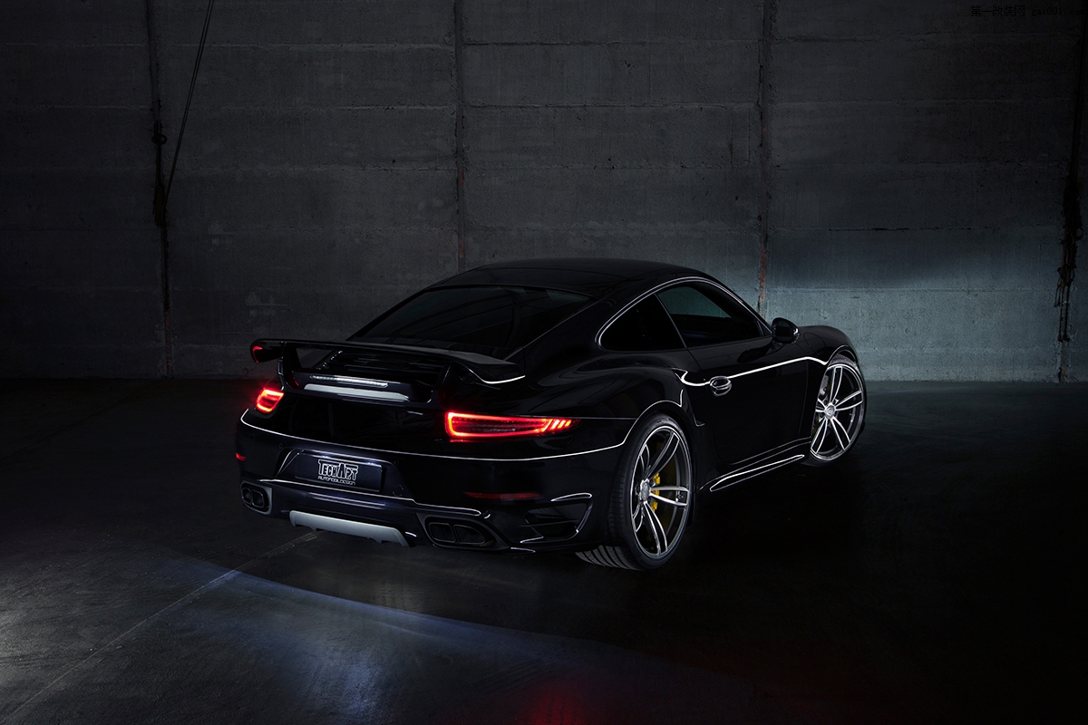 TECHART_for_Porsche_911_Turbo_models_rear_01.jpg