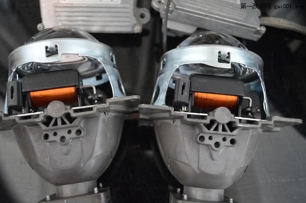 凯迪拉克SRX改装正品Q5透镜 小糸安定