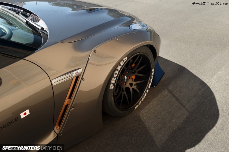 Larry_Chen_Speedhunters_Liberty_Walk_Nissan_GTR_R35-20-800x533.jpg