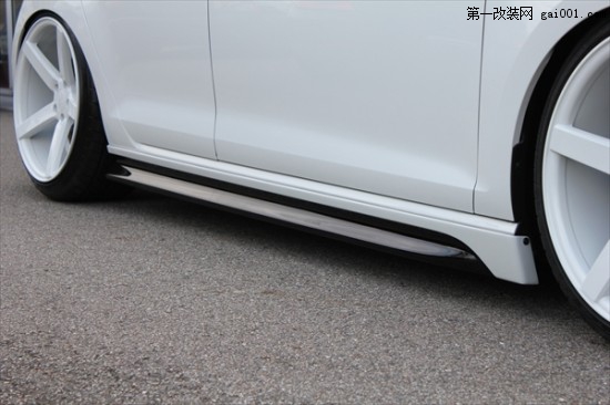 vw-golf-7-alpil-sideskirt-550x366.jpg