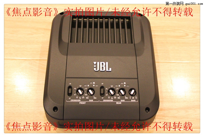 （个人低价转让）13款美国JBL GTO-504EZ带防伪码 四路功放 640W