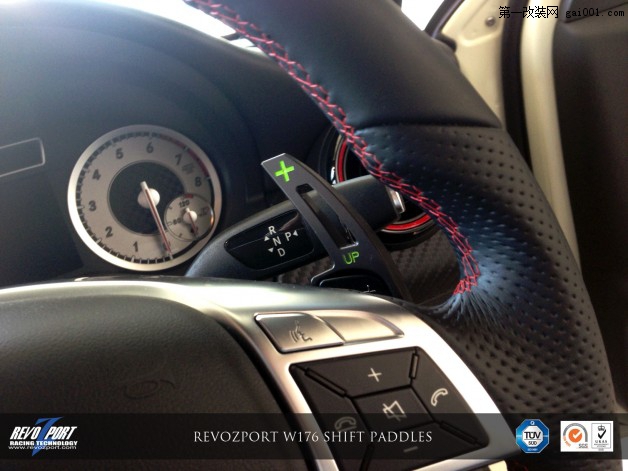 提升运动感 RevoZport发布奔驰换挡拨片