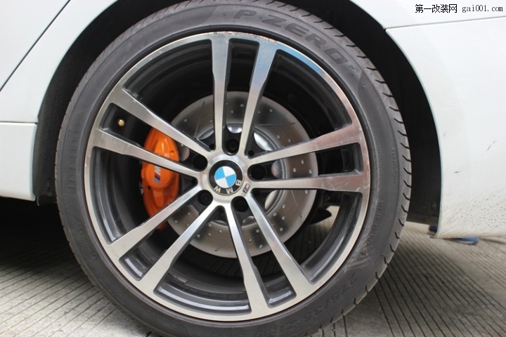 宝马 BMW F30 328i 改装德国原厂Performance刹车套件