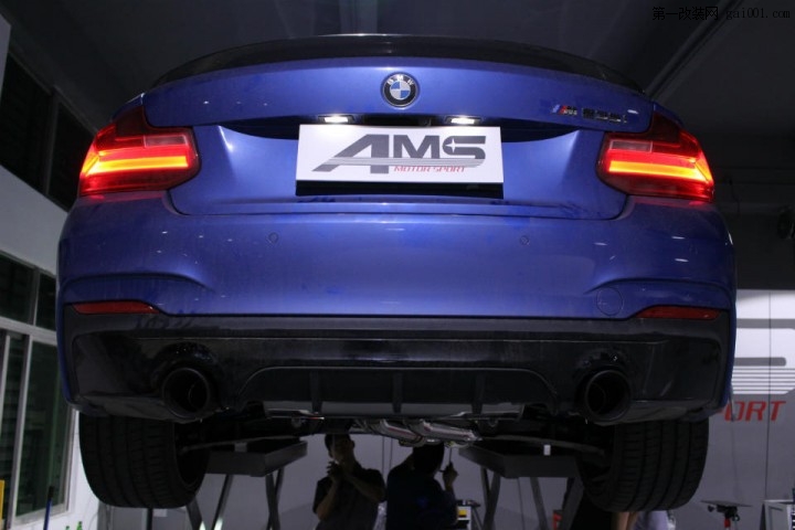 BMW F22 M235i 改裝Armytrix排氣展現凶猛聲浪！！