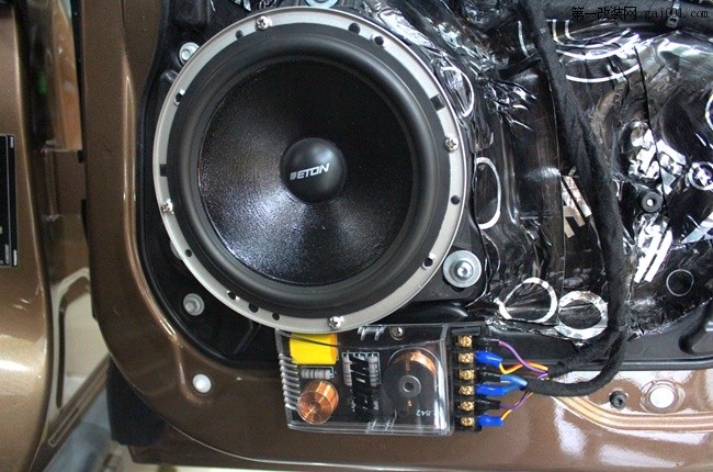 畅享优质音乐 北海途音沃尔沃XC60改装德国ETON音响