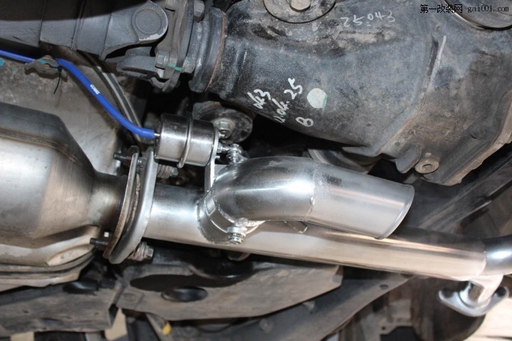 锐志改装FDR可变阀门尾段排气管系统