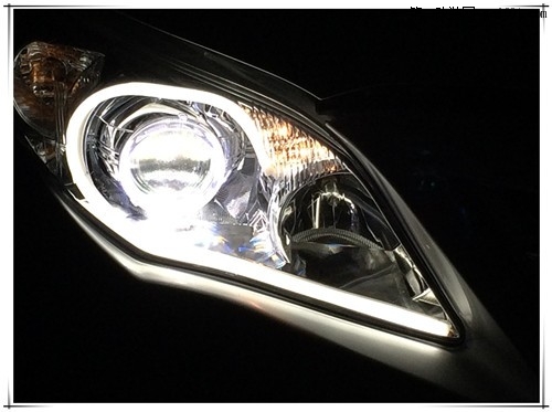 丰田卡罗拉大灯改装Q5双光透镜 欧司朗氙气灯 法雷奥安定....