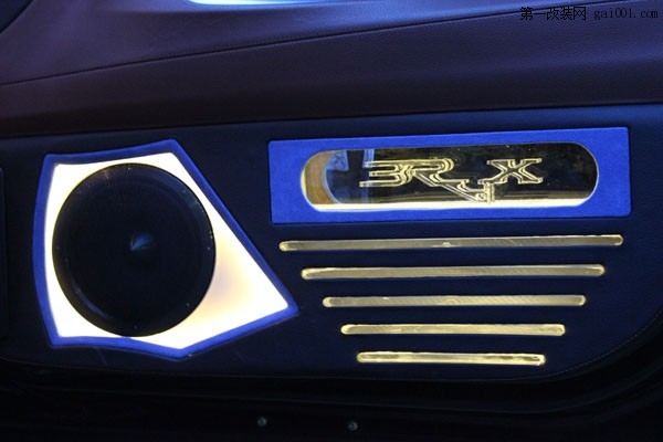 冠军品质,佛山爱尚汽车音响改装,宝马GT535改装德国BRAX音响