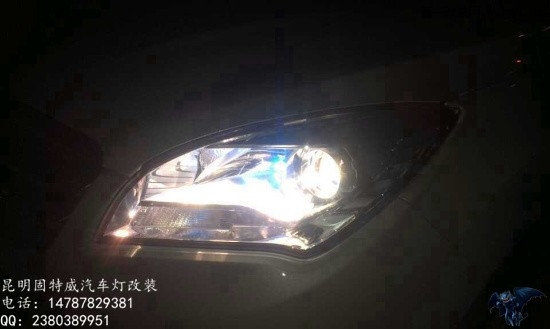 昆明车灯改装长安CS35升级氙气灯Q5双光透镜