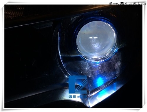 昂科拉改装海拉3双光透镜 欧司朗氙气灯 法雷奥安定器 无d...