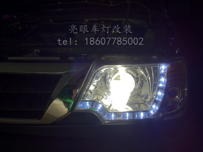 东风风行皮卡改装Q5透镜氙气灯【广西河池亮眼改灯】