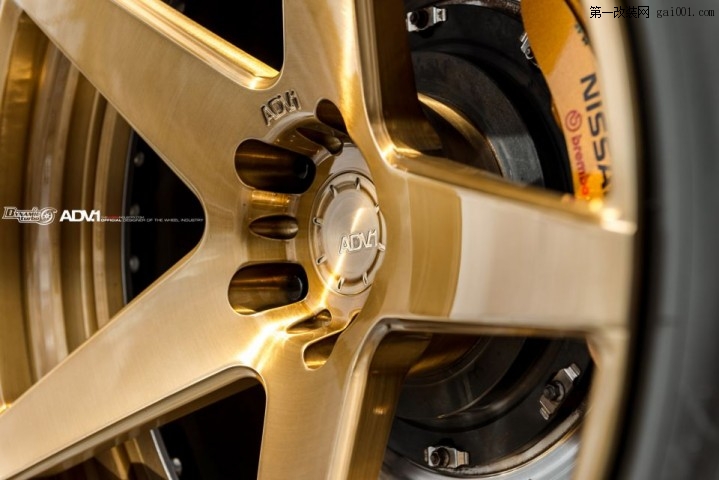 nissan_gtr_adv5mv2_11_960.jpg