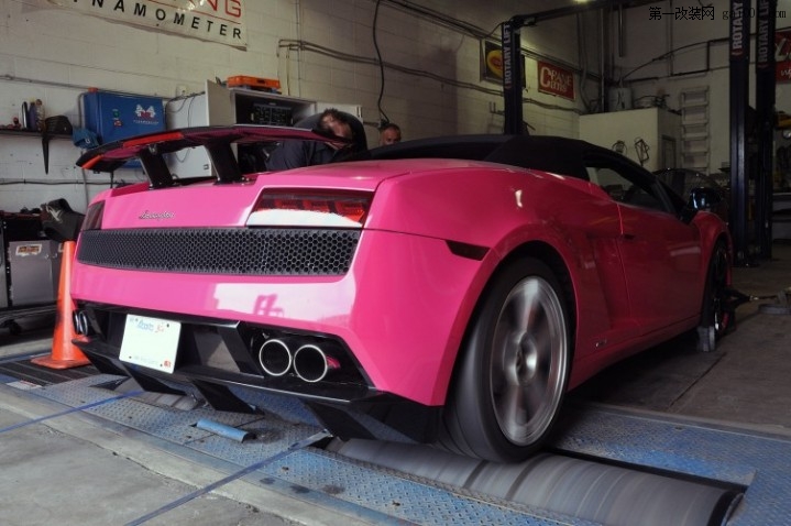 Gallardo LP560与福特GT咆哮发声