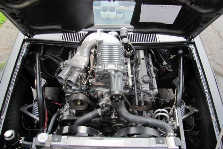 1975丰田花冠V8改装SVT野马眼镜蛇增压器