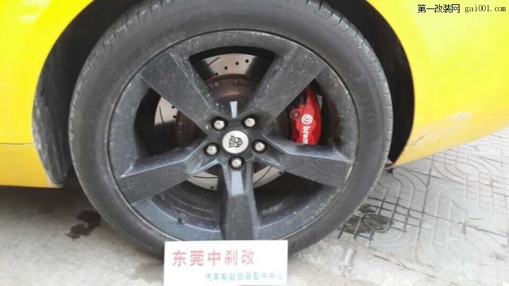 雪佛兰大黄蜂改装刹车制动升级卡宴BREMBO前六后四刹车套装