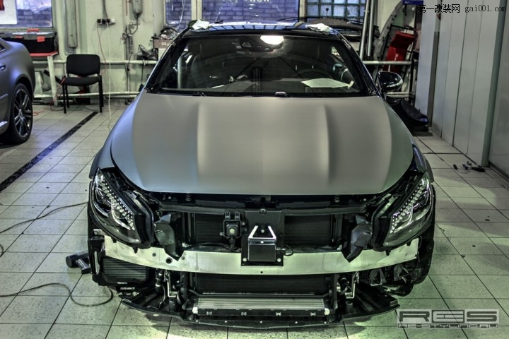 mercedes-s63-amg-coupe-wrapped-in-matte-gray-by-re-styling-photo-gallery_9.jpg