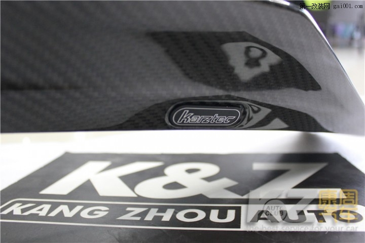 奥迪RS7升级改装Karztec卡士特碳纤维尾翼，合缝度完美原装...