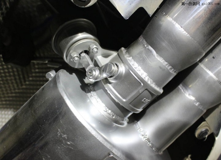 GLK300改装FDR中尾段双阀门排气系统