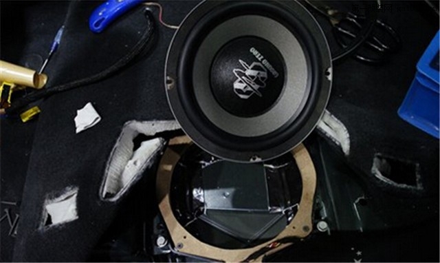 宝马X6改装零点宝马专车专用三分频喇叭